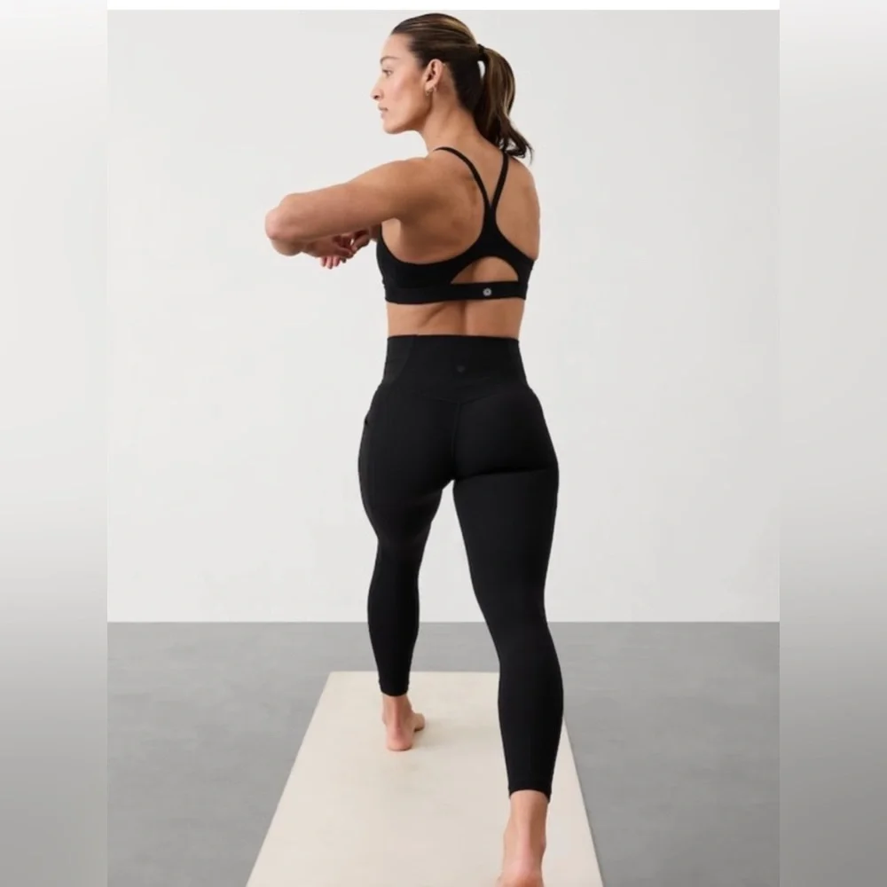 NWT Salutation Stash 7/8 Tight Size Large